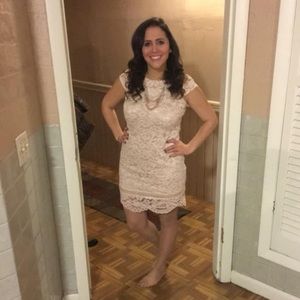 Perfect spring dress!